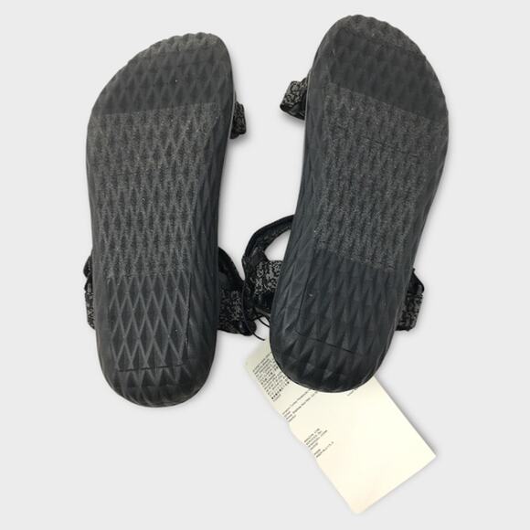 Amazon Essentials Big Kid Girls Hiking Sandal 6 Adjustable Hook & Loop Strap NWT - Picture 4 of 4